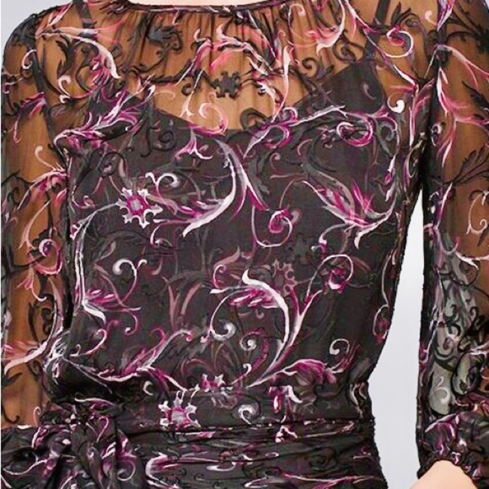 White House Black Market Scroll-Print Tie-Waist Blouse, Size 2